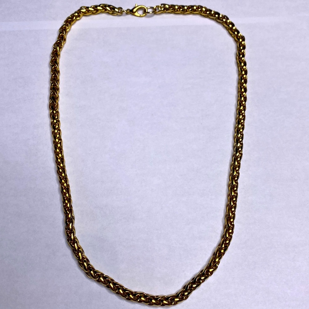 Beautiful gold chain